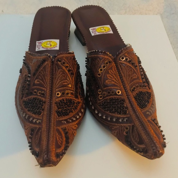 La Gazelle ElAymani Moroccan Embroidered, Beaded Leather Mules | 8.5 (EU 40) - Picture 7 of 7